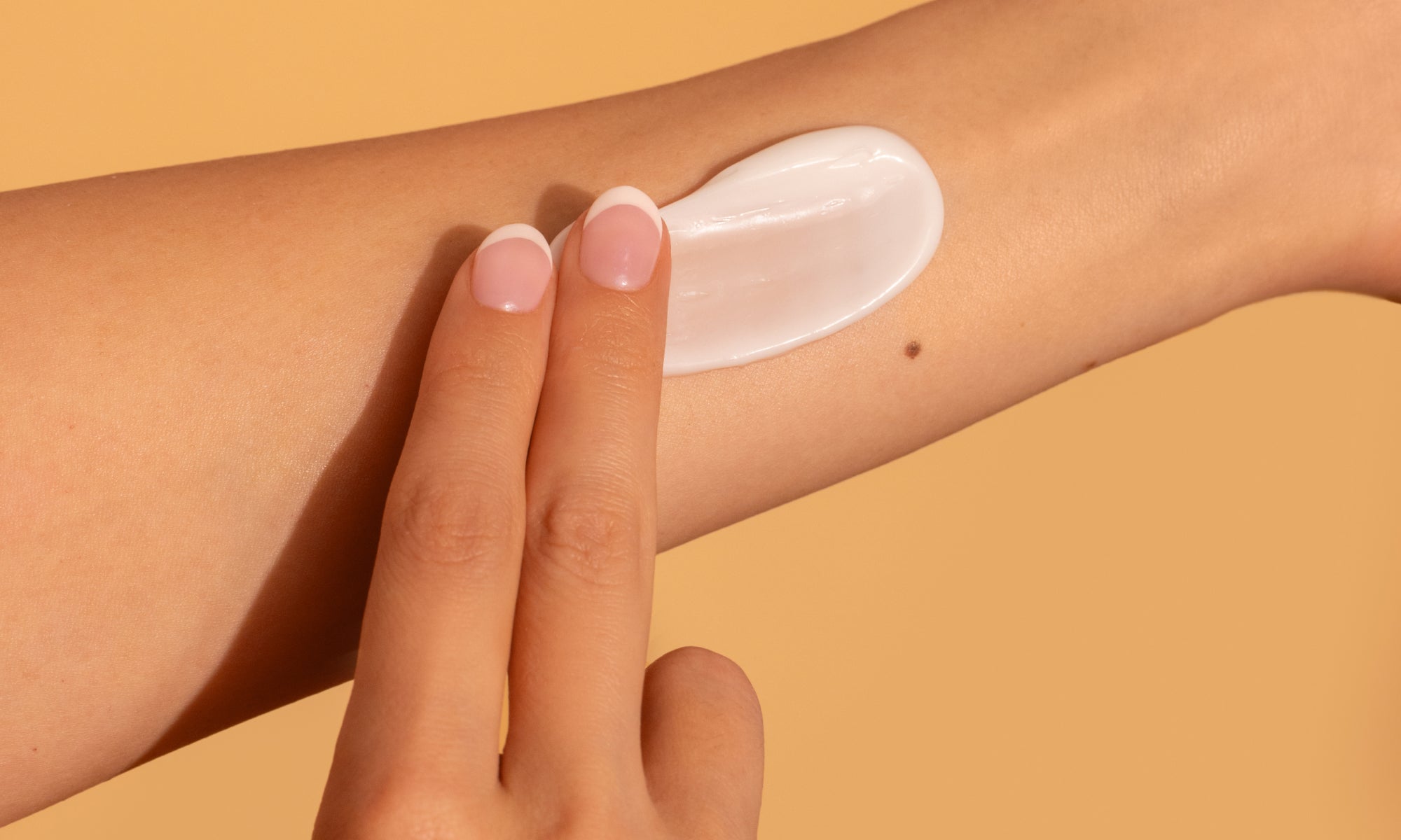 Is Your Moisturizer Ruining Your Tan?